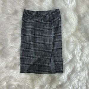 Houndstooth/plaid pencil skirt